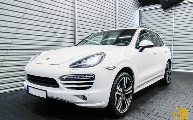 Porsche Cayenne cena 117777 przebieg: 111000, rok produkcji 2012 z Jedlicze małe 781